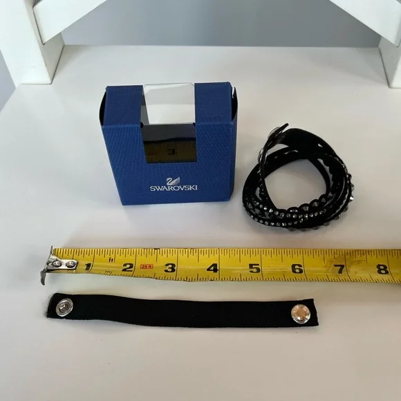 Swarovski Slake Dot Black Bracelet with Hairband Extender - Picture 3 of 5